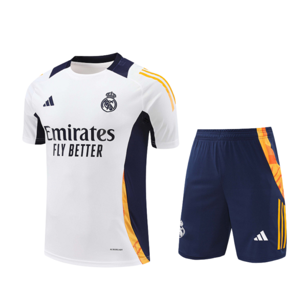 conjunto de entrenamiento real madrid 2024/25